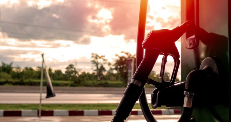 la estación: combustible